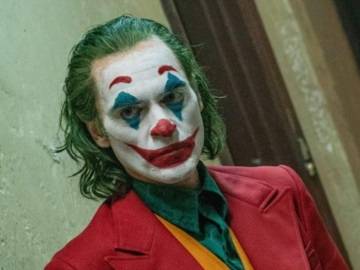Έφοδος της αστυνομίας σε δύο κινηματογράφους που έπαιζαν το Joker και προσαγωγή ανηλίκων 