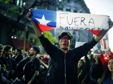 Χιλή: Στους 12 νεκρούς αυξήθηκε ο απολογισμός των θυμάτων των ταραχών