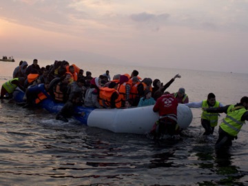 Frontex: Κατά 18% μειώθηκαν οι μεταναστευτικές ροές στα ελληνικά νησιά τον Οκτώβριο σε σχέση με τον Σεπτέμβριο
