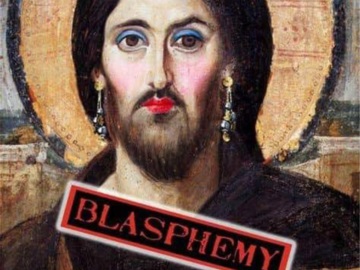 Μετά το σάλο και τις απειλές που δέχτηκαν, κατέβασαν την αφίσα του &quot;μακιγιαρισμένου Ιησού&quot; οι υπεύθυνοι του μπαρ στο Ναύπλιο