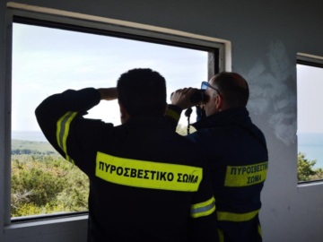 383 χιλιάδες ευρώ για την κάλυψη δράσεων πυροπροστασίας στους δήμους του Πειραιά και των νησιών