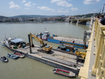 Sirene: Τραγικός επίλογος στην ανέλκυση του πλοίου που βυθίστηκε στον Δούναβη - Βρέθηκαν τέσσερα πτώματα