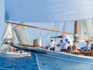 Spetses Classic Yacht Regatta: Στην 9η χρονιά πήρε το… Gold