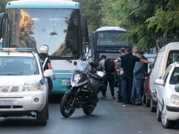 Αστυνομική επιχείρηση για την εκκένωση υπό κατάληψη κτιρίου στη συμβολή των οδών Σουρμελή – Αχαρνών και Μάγερ