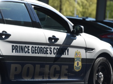 ΗΠΑ: Αστυνομικός στο Μέριλαντ αντιμετωπίζει δίωξη για φόνο διότι πυροβόλησε άνδρα δεμένο με χειροπέδες, ακίνητο, στο κάθισμα του συνοδηγού του περιπολικού του