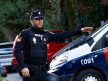 Προειδοποιήσεις για τοποθέτηση βόμβας έλαβαν πολλά διεθνή σχολεία στην Ισπανία