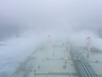 Δεξαμενόπλοιο VLCC διασχίζει το Cape Horn με 10 μποφόρ! (video)