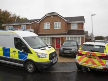 Βρετανία: Ένας μαθητής σκοτώθηκε, πέντε άνθρωποι τραυματίστηκαν όταν παρασύρθηκαν από αυτοκίνητο έξω από σχολείο στο Έσεξ