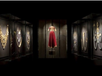 Μουσείο Μπενάκη: Τιμητική εκδήλωση για την Συλλογή ελληνικών ενδυμασιών «Βικτωρία Γ. Καρέλια» του Λυκείου Ελληνίδων Καλαμάτας
