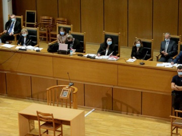 Δίκη Χρυσής Αυγής : Ισόβια για τον Ρουπακιά – 13 χρόνια για την ηγετική ομάδα – Ολες οι ποινές