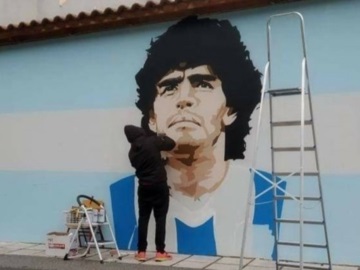 Δήμαρχος Καλαμαριάς: Δεν θα σβηστεί το γκράφιτι με τον Μαραντόνα - Είναι αριστούργημα