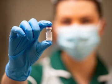 Παγκόσμιος Οργανισμός Υγείας: Μέσα σε 2 εβδομάδες θα αποφασίσουμε για το εμβόλιο της Pfizer κατά του κορονοϊού