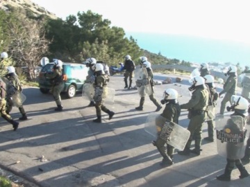 Φόβοι για νέο κύκλο επεισοδίων σε Χίο και Λέσβο - Ομάδες κατοίκων κατευθύνονται προς τις εκτάσεις που έχουν επιταχτεί 