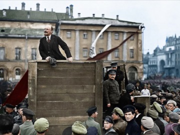 Οι σημαντικότερες ιστορικές φωτογραφίες του Λένιν επιχρωματισμένες - 150 χρόνια από τη γέννηση του