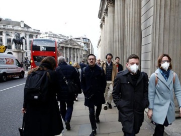 Στη Βρετανία έχουν πεθάνει από κορωνοϊό οι διπλάσιοι από αυτούς που έχουν ανακοινωθεί, σύμφωνα με την Financial Times
