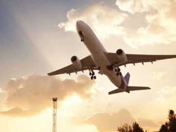 Φθηνά αεροπορικά εισιτήρια, ζητάει η Διεθνής Ομοσπονδία Αερομεταφορών