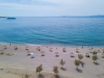 Δήμαρχος Γλυφάδας: &quot;Σαν κέντημα στην άμμο!&quot; - Η παραλία της Γλυφάδας έτοιμη!  (εντυπωσιακές φωτογραφίες)