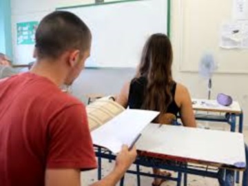 Πανελλήνιες 2020 :Ίδιος με πέρυσι ο αριθμός εισακτέων στην τριτοβάθμια εκπαίδευση