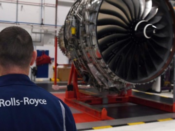 Η Βρετανική Rolls Royce απολύει 9.000 εργαζόμενους - Περισσότερο από το 1/6 του εργατικού της προσωπικού