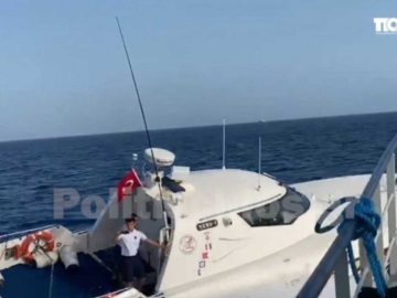 Οινούσσες-Βίντεο ντοκουμέντo: Τουρκικό σκάφος προκαλεί με επικίνδυνους ελιγμούς Ελληνες ψαράδες και πλήρωμα της Frontex