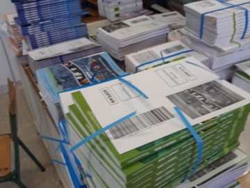 Παραλαβή βιβλίων νέας σχολικής χρονιάς στα σχολεία της Αίγινας