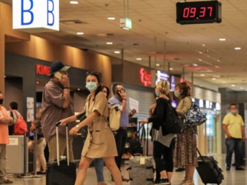 Κορωνοϊός: Αρνητικά τα πρώτα 250 τεστ τουριστών στα αεροδρόμια -Εγιναν συνολικά 5.889 