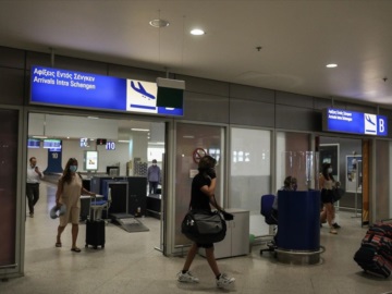 Άνοιξαν σήμερα οι πύλες των αεροδρομίων της χώρας για απευθείας πτήσεις από τη Βρετανία