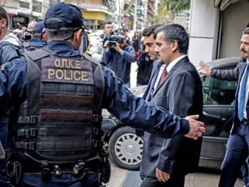 Νέα τουρκική πρόκληση: Η Άγκυρα επαναφέρει το ζήτημα της έκδοσης των 8 Τούρκων αξιωματικών