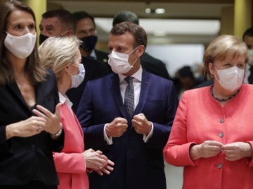 Ξεκίνησε η κρίσιμη Σύνοδος Κορυφής στις Βρυξέλλες
