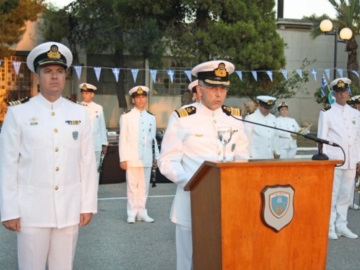 Λαμπρή τελετή αποφοίτησης στην ΑΕΝ Ασπροπύργου οργάνωσε ο Διοικητής, Αντιπλοίαρχος Γ. Μανδαλάκης