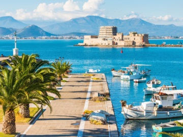 Κακά μαντάτα για τον τουρισμό: Φοβούνται λουκέτα για ξενοδοχεία σε Ναύπλιο, Άργος, Τολό