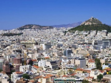 Πρωτοφανής πτώση σε όλες τις επιδόσεις των ξενοδοχείων της Αθήνας στο 7μηνο, με -49,2% στην πληρότητα