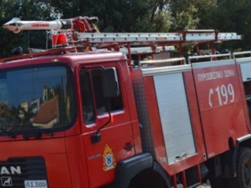 Άμεση επέμβαση της πυροσβεστικής σε φωτιά στην Ερμιονίδα