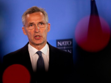 Ο διάλογος Στόλτενμπεργκ-Παναγιωτόπουλου που εκθέτει τον γγ του ΝΑΤΟ 