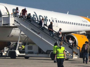 Γερμανία: Λίγα τα εισαγόμενα κρούσματα κορωνοϊού από την Ελλάδα – Από την Κροατία τα περισσότερα