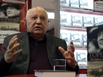 Ο Γκορμπατσόφ ελπίζει στην επανεκκίνηση των σχέσεων ΗΠΑ-Ρωσίας με τον Μπάιντεν
