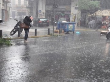 Meteo Αστεροσκοπείου: Βροχές και καταιγίδες αύριο σε πολλές περιοχές της χώρας