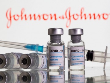 Εμβόλιο – Πιθανή σχέση του Johnson &amp; Johnson με σπάνιες θρομβοεμβολές