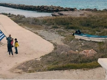 Μαθράκι - Διαπόντια Νησιά: Ο 9χρονος Τάσος θα παρελάσει μόνος του στο νησί