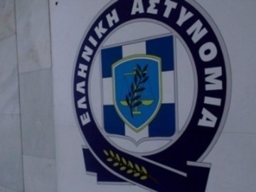 Αστυνομικοί κατηγορούνται για συμμετοχή σε κύκλωμα παράνομων ελληνοποιήσεων