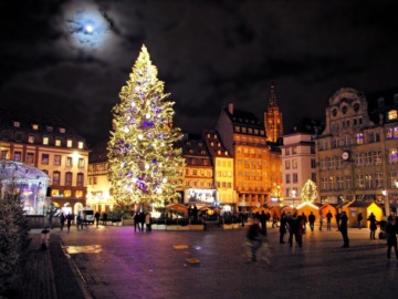 Χριστούγεννα στην Ευρώπη στη σκιά... της Όμικρον – Σε ποιες χώρες επέστρεψαν τα μέτρα