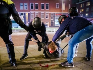 Δικαστήριο «διατάσσει» την κυβέρνηση να καταργήσει το νυχτερινό lockdown στην Ολλανδία
