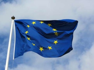 Ευρωπαϊκή Επιτροπή: Την Τετάρτη τα «αποκαλυπτήρια» των οδηγιών για νέα μέτρα στήριξης