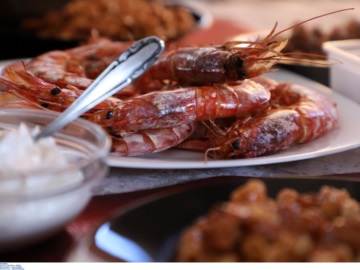 Τραγωδία στον Μαραθώνα: Πέθανε 38χρονος τρώγοντας γαρίδες