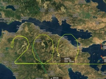 Συμβολική πτήση της Aegean για τα 200 χρόνια από την Ελληνική Επανάσταση: Σχημάτισε το 200 πάνω από τον Πελοπόννησο
