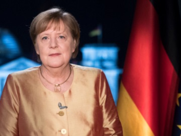 Γερμανικά ΜΜΕ: Η Άνγκελα Μέρκελ σχεδιάζει «ομοσπονδιακό lockdown» 