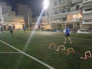    Ανοίγει για ατομική άθληση το γήπεδο ποδοσφαίρου της Αμοργού στα Καμίνια
