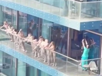 Ντουμπάι: 15 γυναίκες βγήκαν ολόγυμνές σε ουρανοξύστη και συνελήφθησαν (βίντεο) 