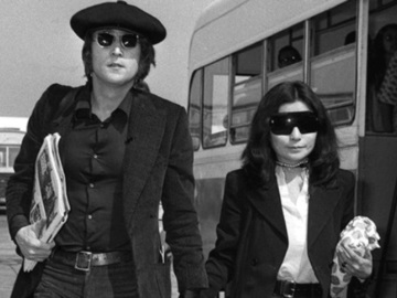 Ακυκλοφόρητα πλάνα από τη ζωή των Lennon και Ono