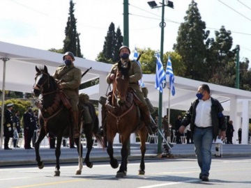 Επιστρέφει το ιππικό στον Ελληνικό Στρατό 